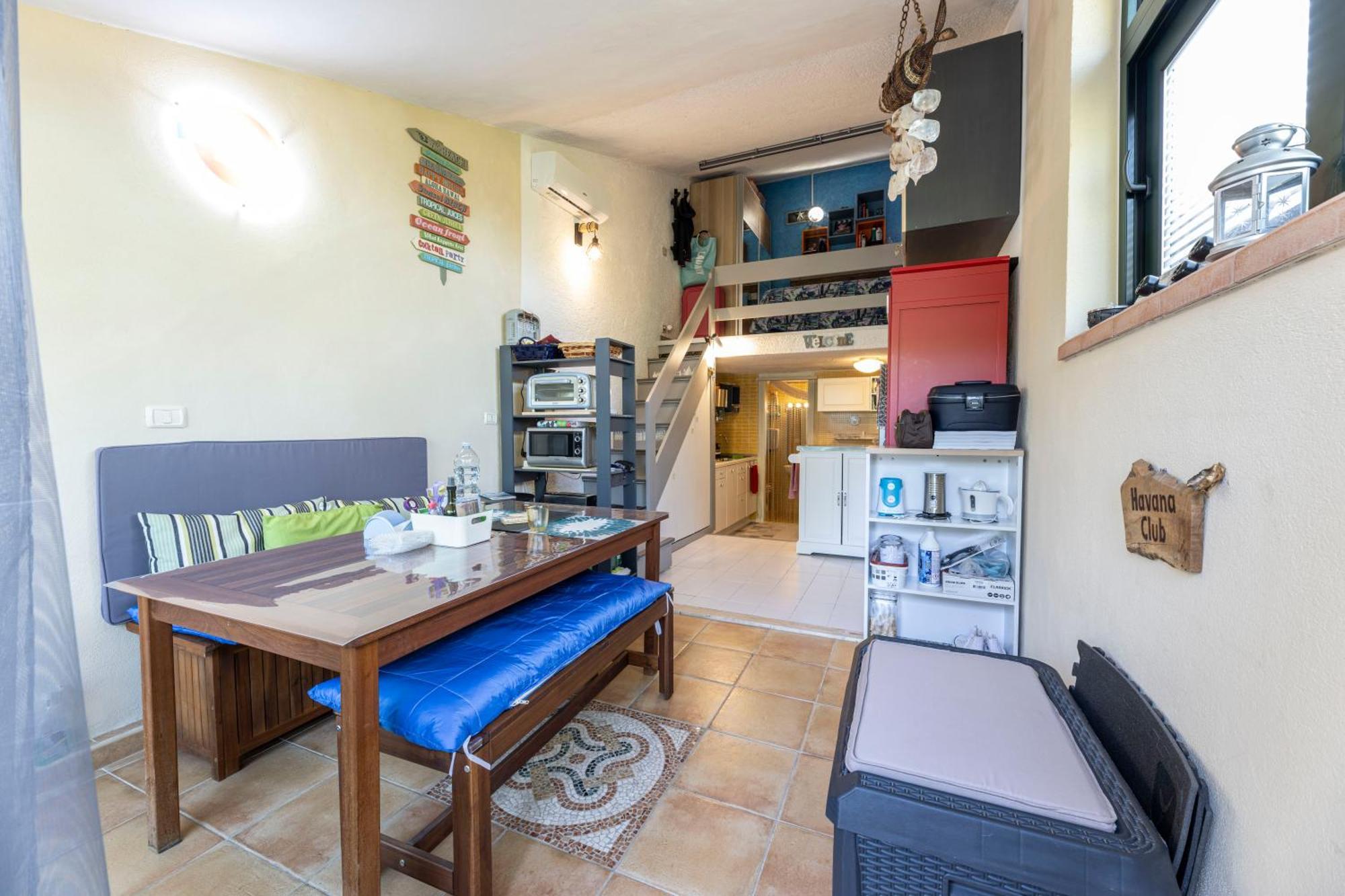 I Chioppi 4 - Goelba Apartment กาโปลิเวรี ภายนอก รูปภาพ